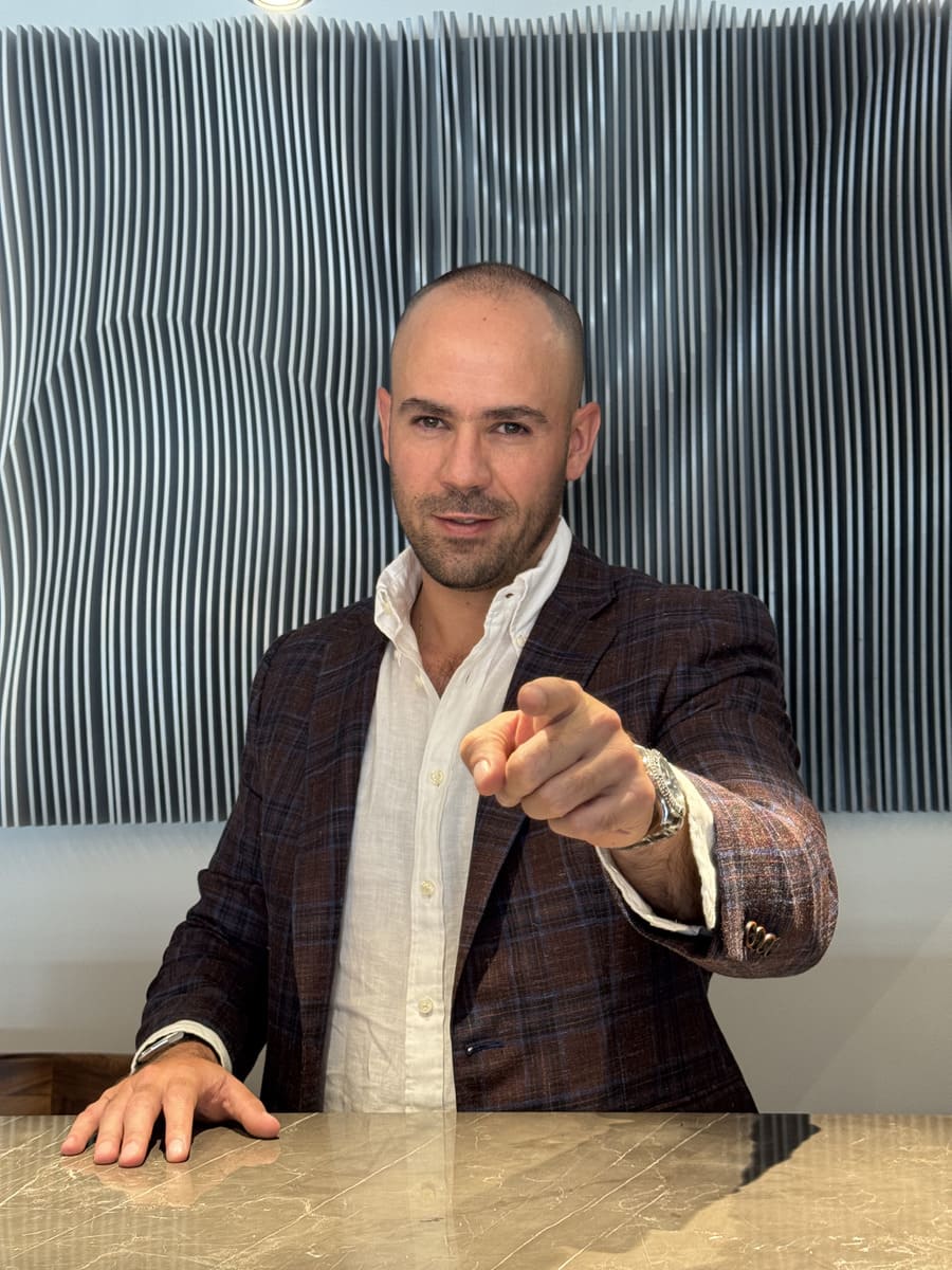 Diego Moragues para Hero de web